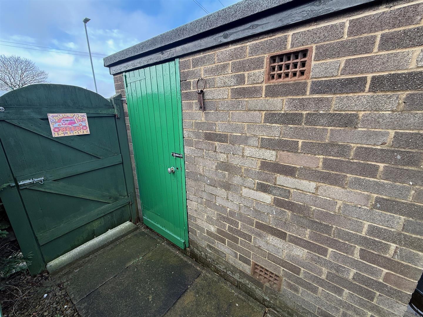 Property Image 0b592350-6591-46da-84a7-57ded50248a1