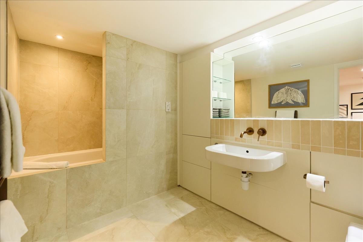 Property Image 0b620154-6ba9-49de-82dc-92fc3c4bb1b0