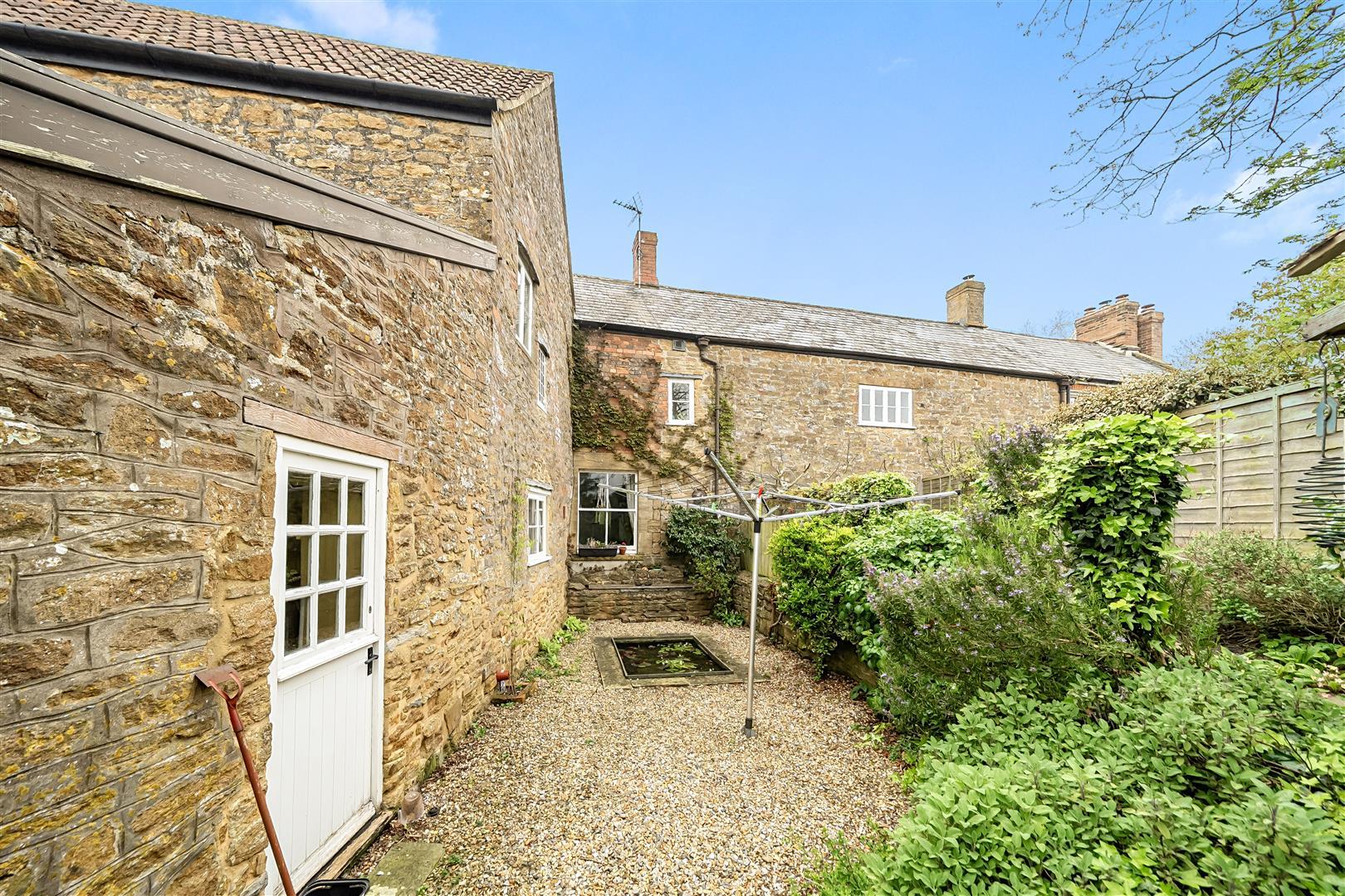 Property Image 0b68b370-a44c-4cb5-9621-8ccae217f2e3