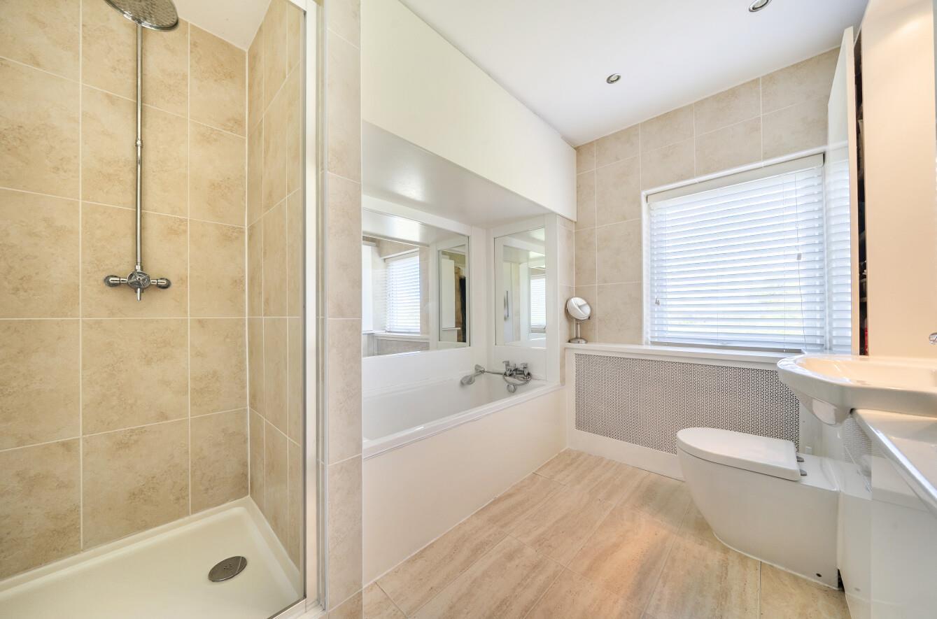 Property Image 0b690834-d63a-4d64-8d66-9a780a51d68f
