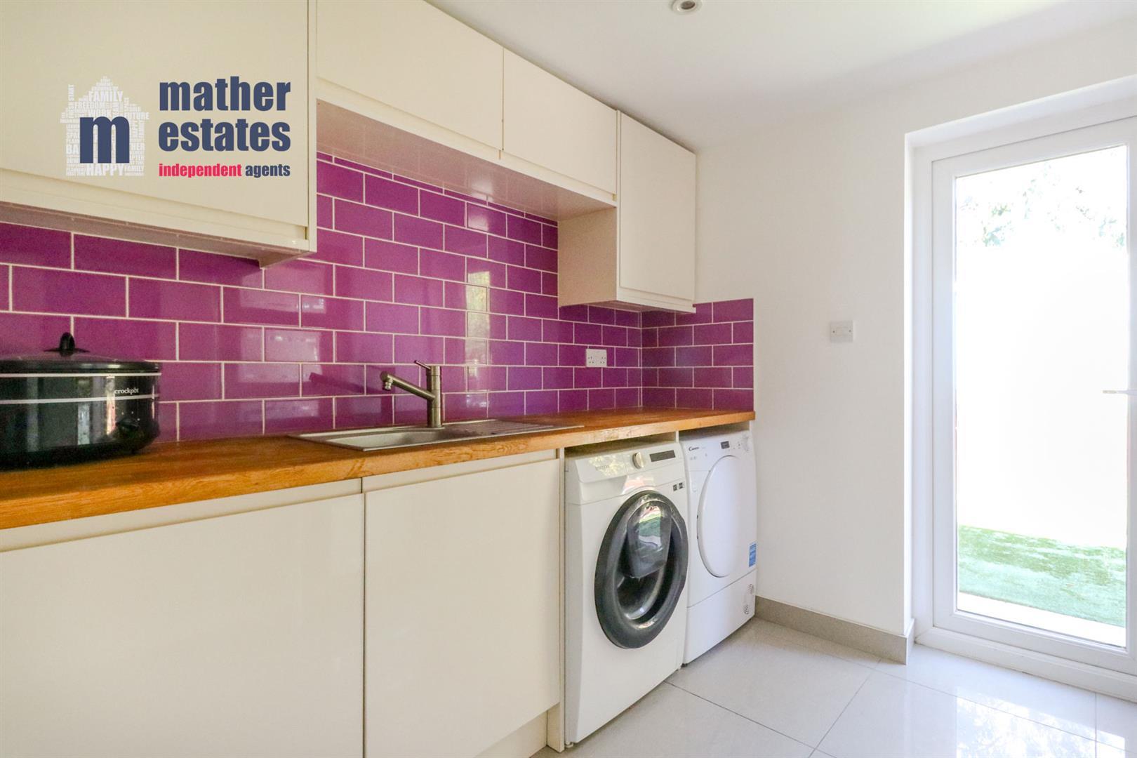 Property Image 0b6cb69b-6c03-47c3-87da-c16e52dd085b