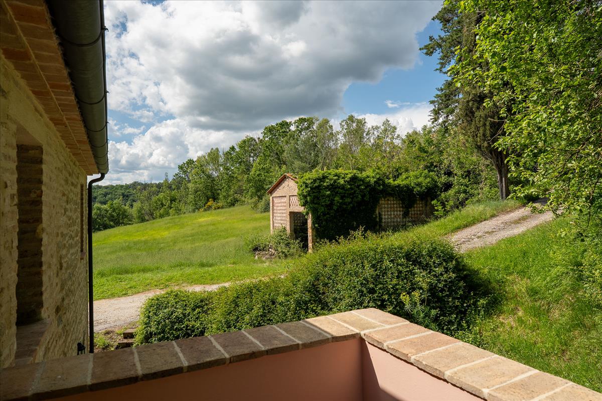 Property Image 0b6fb462-c79c-4381-ad77-52163248fa34