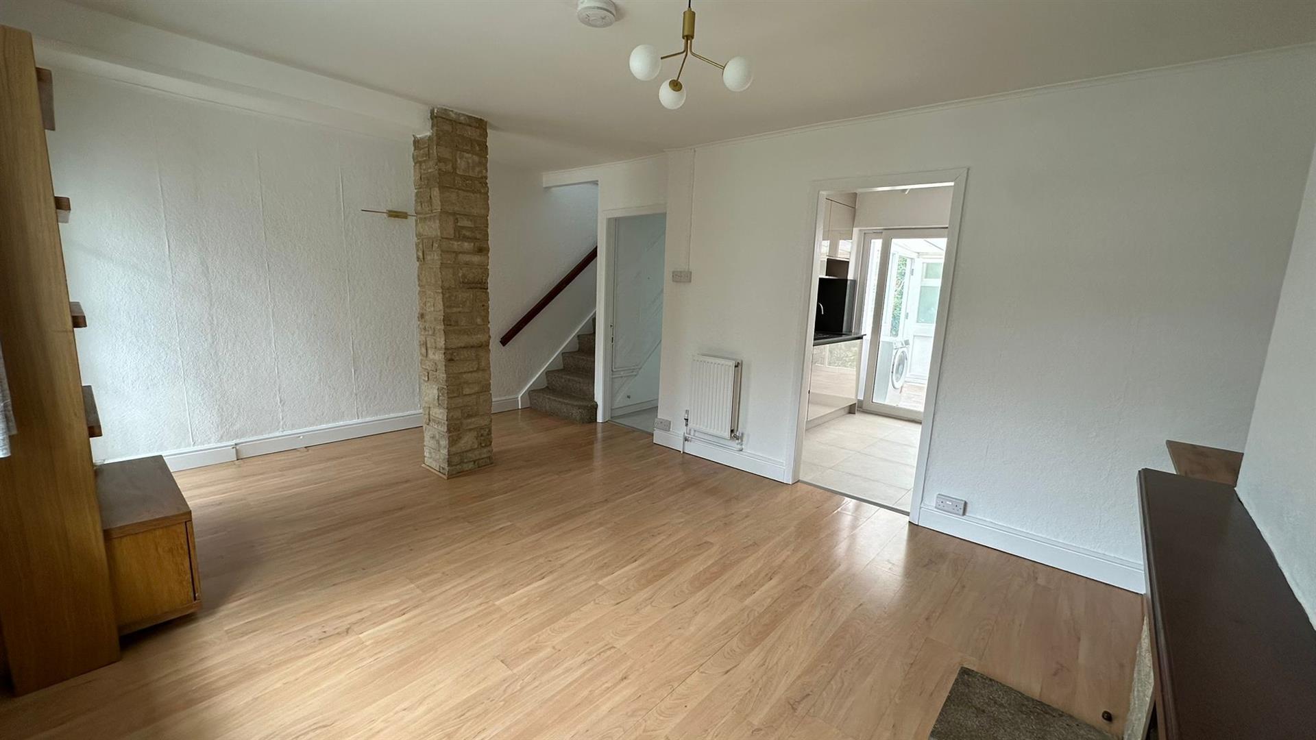 Property Image 0b72b682-e42a-46d7-a894-3d9f56efd4dd