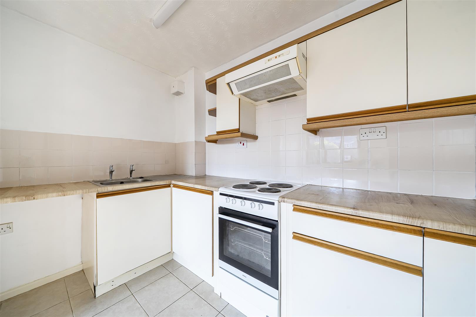 Property Image 0b7d945e-74f6-4834-b3b1-ad73908db9a0