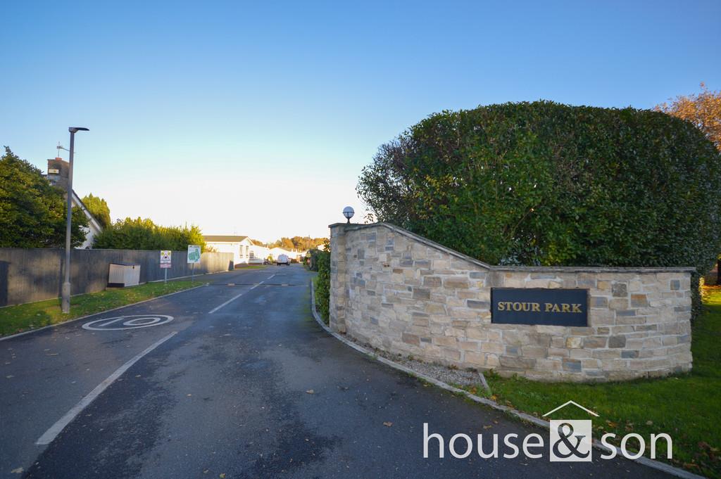 Property Image 0b7f874e-cf6a-4215-8cc8-7cb5b27a696e