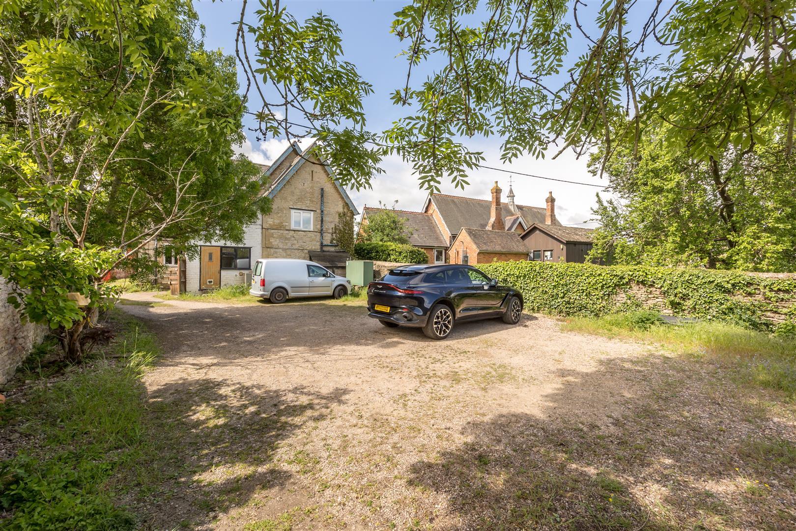 Property Image 0b89f08a-ac6f-4da5-84b3-c46c0c906ed4