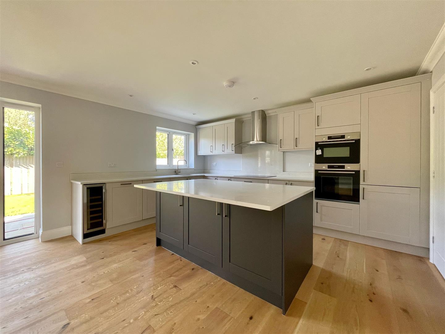 Property Image 0b92c4e1-61f8-4e31-965e-647c7a2574f0