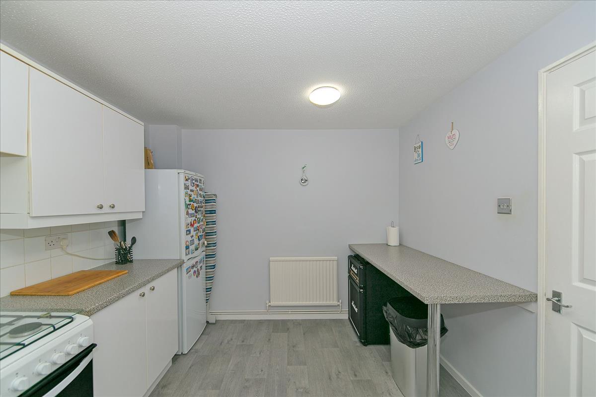 Property Image 0b9b3519-c0b6-47c5-9de9-283dc6e8ea16
