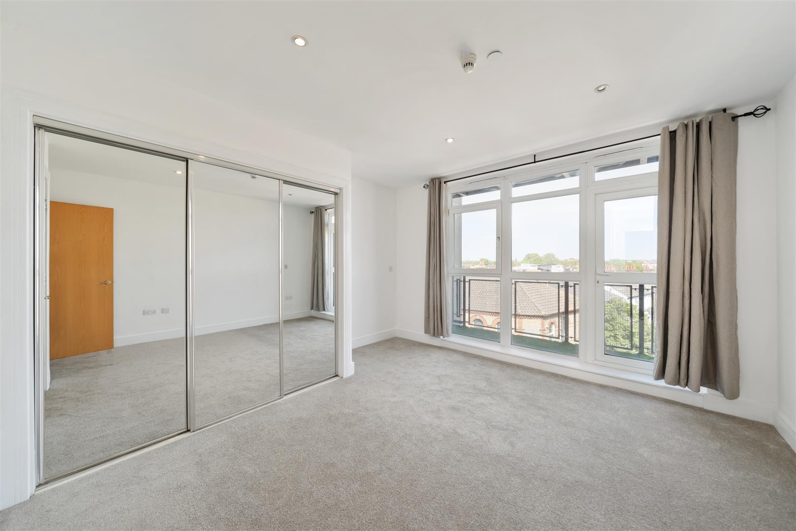 Property Image 0ba27f12-a7bb-4593-8780-eef710bcb2e5