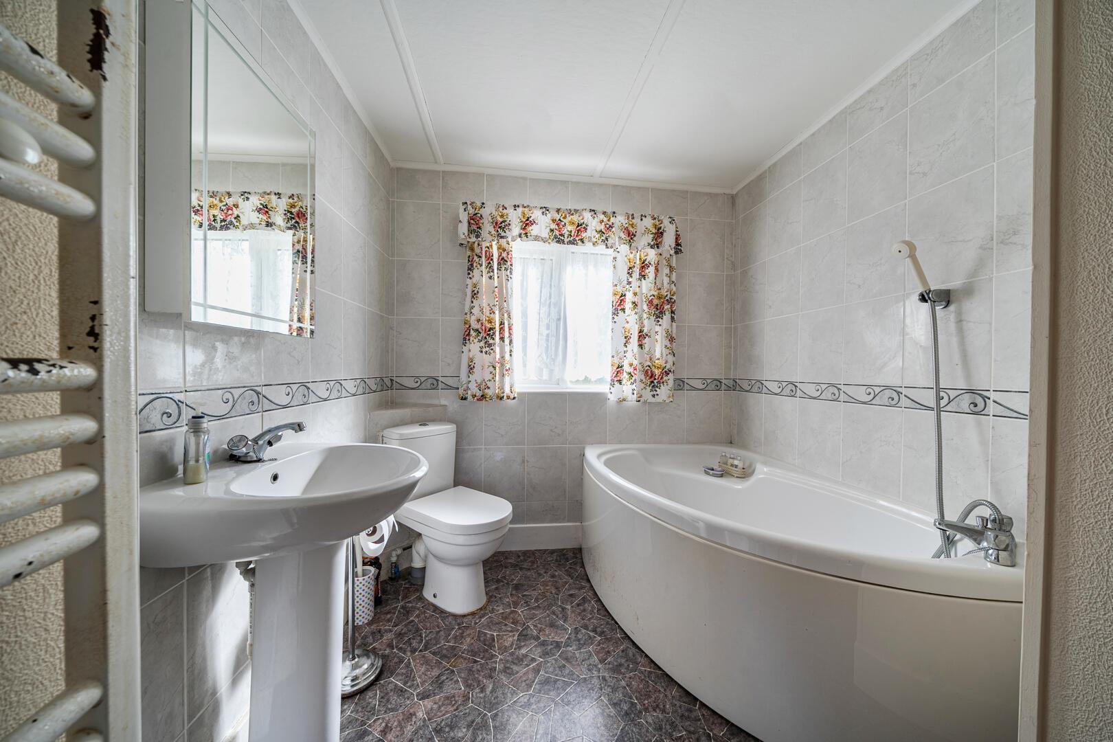 Property Image 0baf5727-4e4c-46ce-bb4f-256e6786a659
