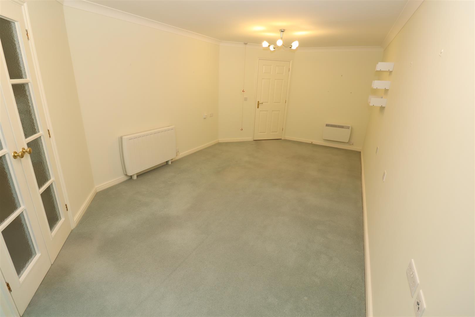 Property Image 0bb14968-2d0c-4d8e-aa77-fd8d2a3f8cff