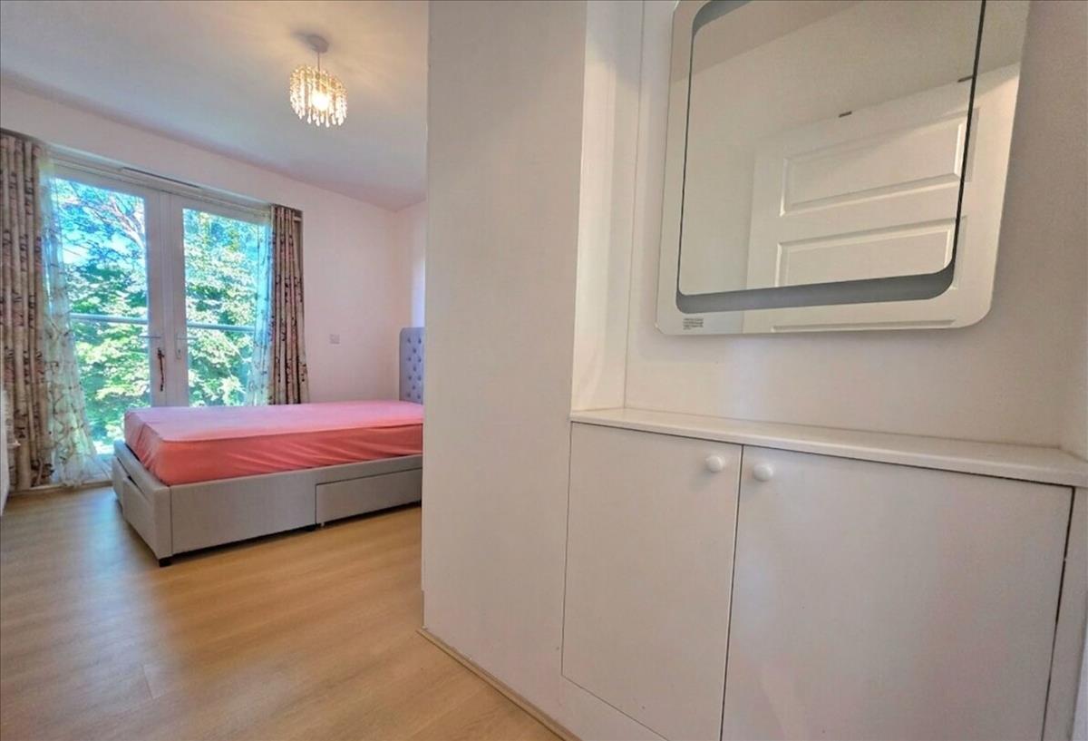 Property Image 0bb63d82-84e2-4316-a885-484929d2fea2