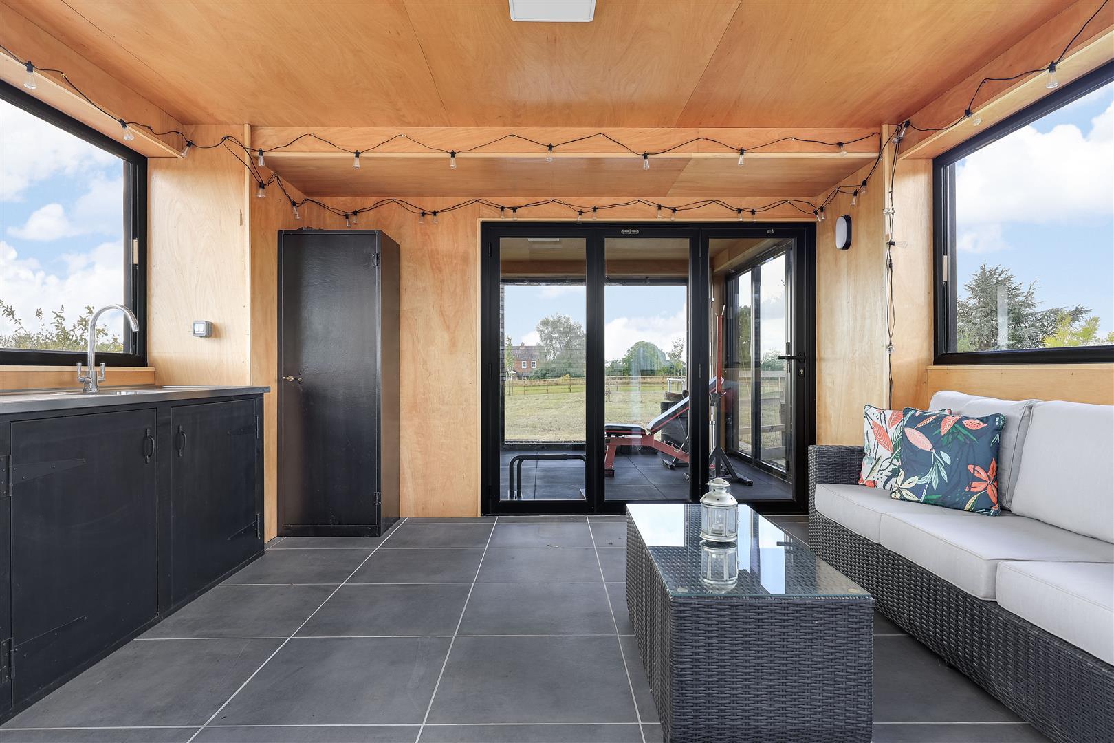 Property Image 0bc029fe-5b18-4dab-b148-f7f4d2c307bc