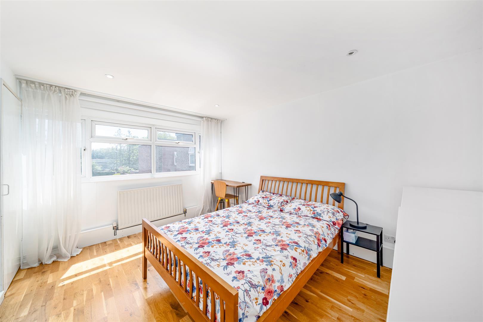 Property Image 0bcbf132-a6f6-48c4-80b7-21585095414d