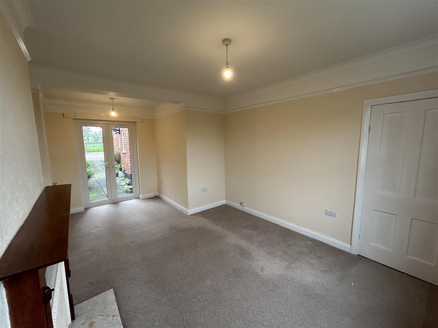 Property Image 0bcf9430-f53c-4d90-acd4-2e613ecc4d4e