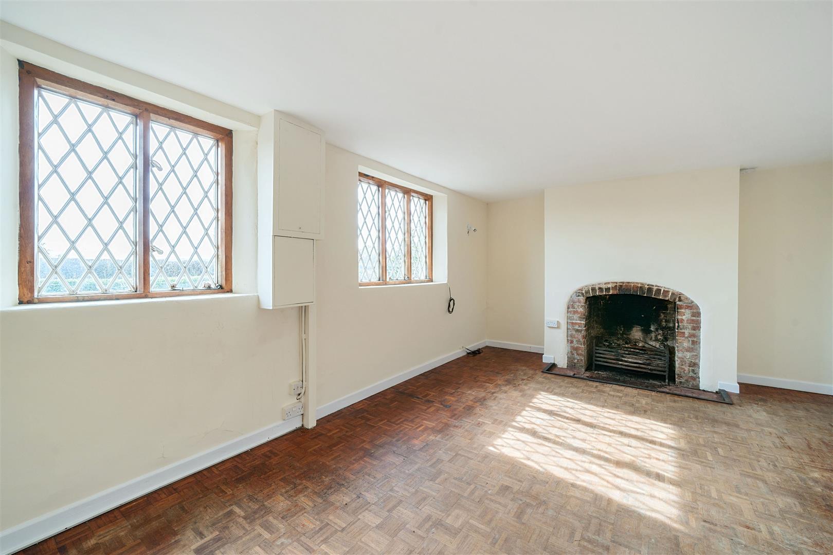 Property Image 0bd06382-1525-4c7e-b857-99c7ffdf2b1e