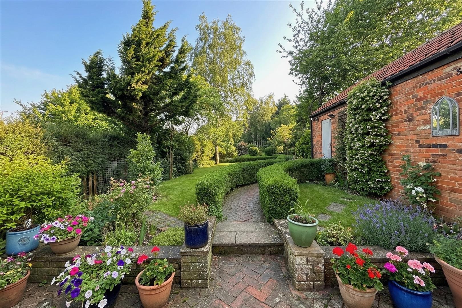 Property Image 0bdd78e8-0400-4797-ad4e-647bc0314f42