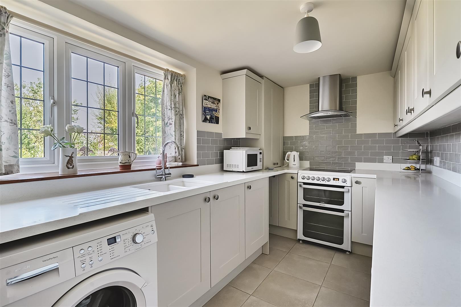 Property Image 0bdf450d-a2db-481d-a634-6f8d9c7af5d1