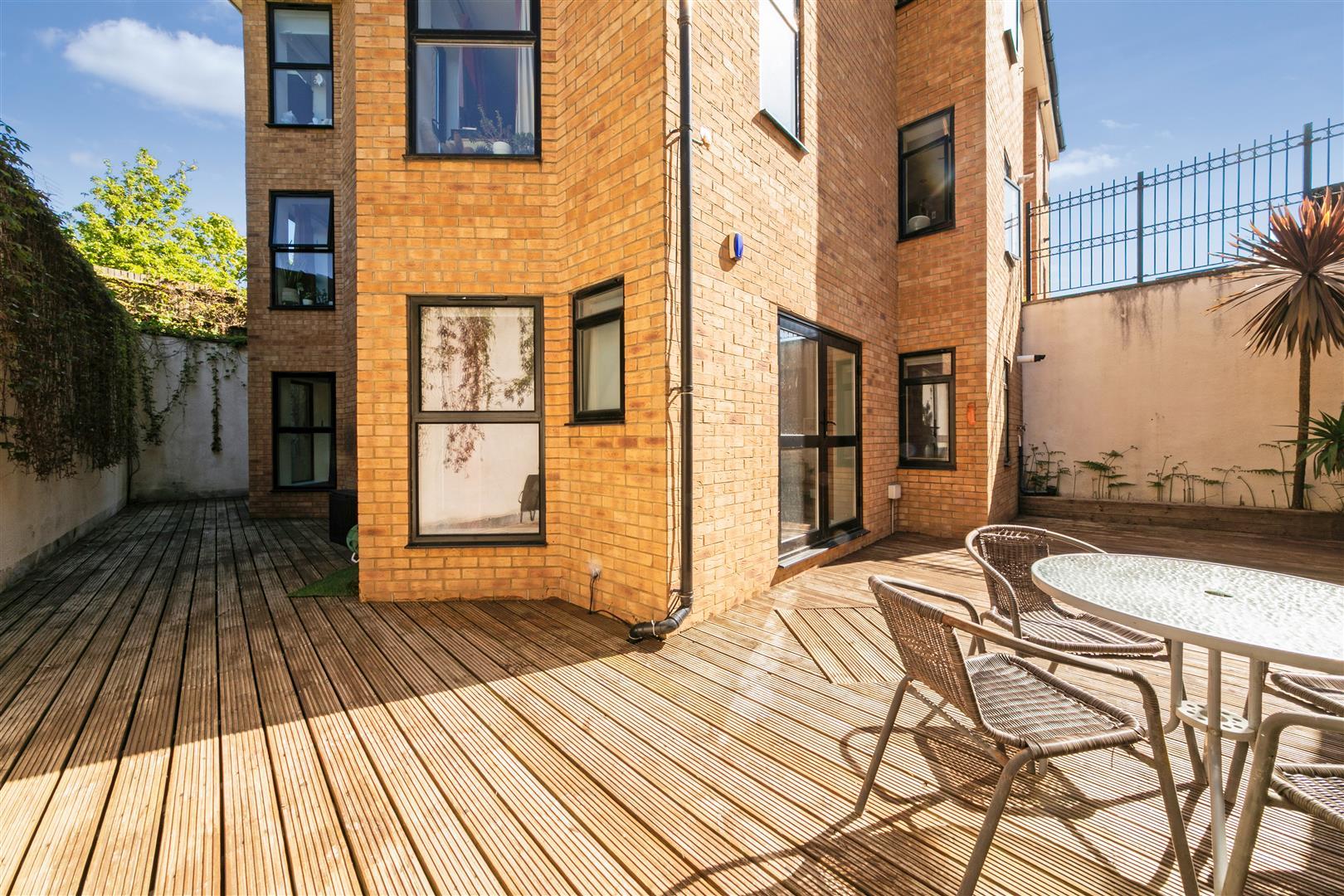 Property Image 0bef14db-d306-4d4e-b768-bcc5448f68c5