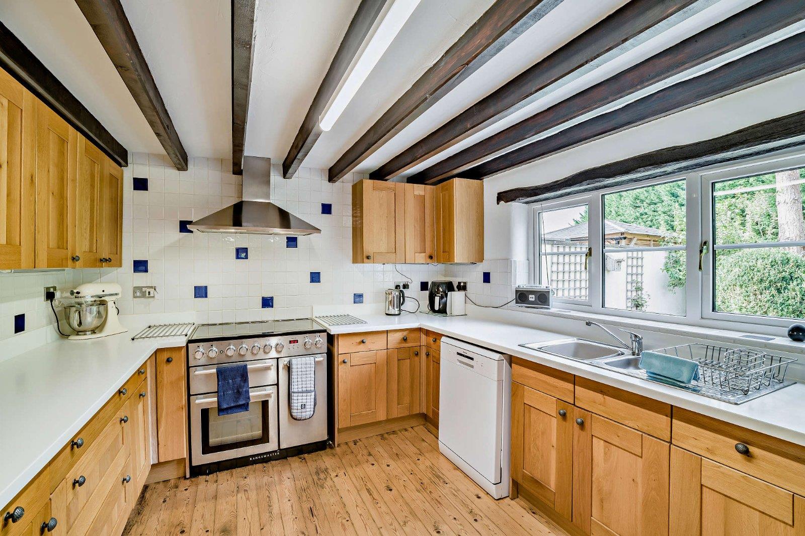 Property Image 0bf660b1-cf5c-44a6-bb89-0fd5ed092a82