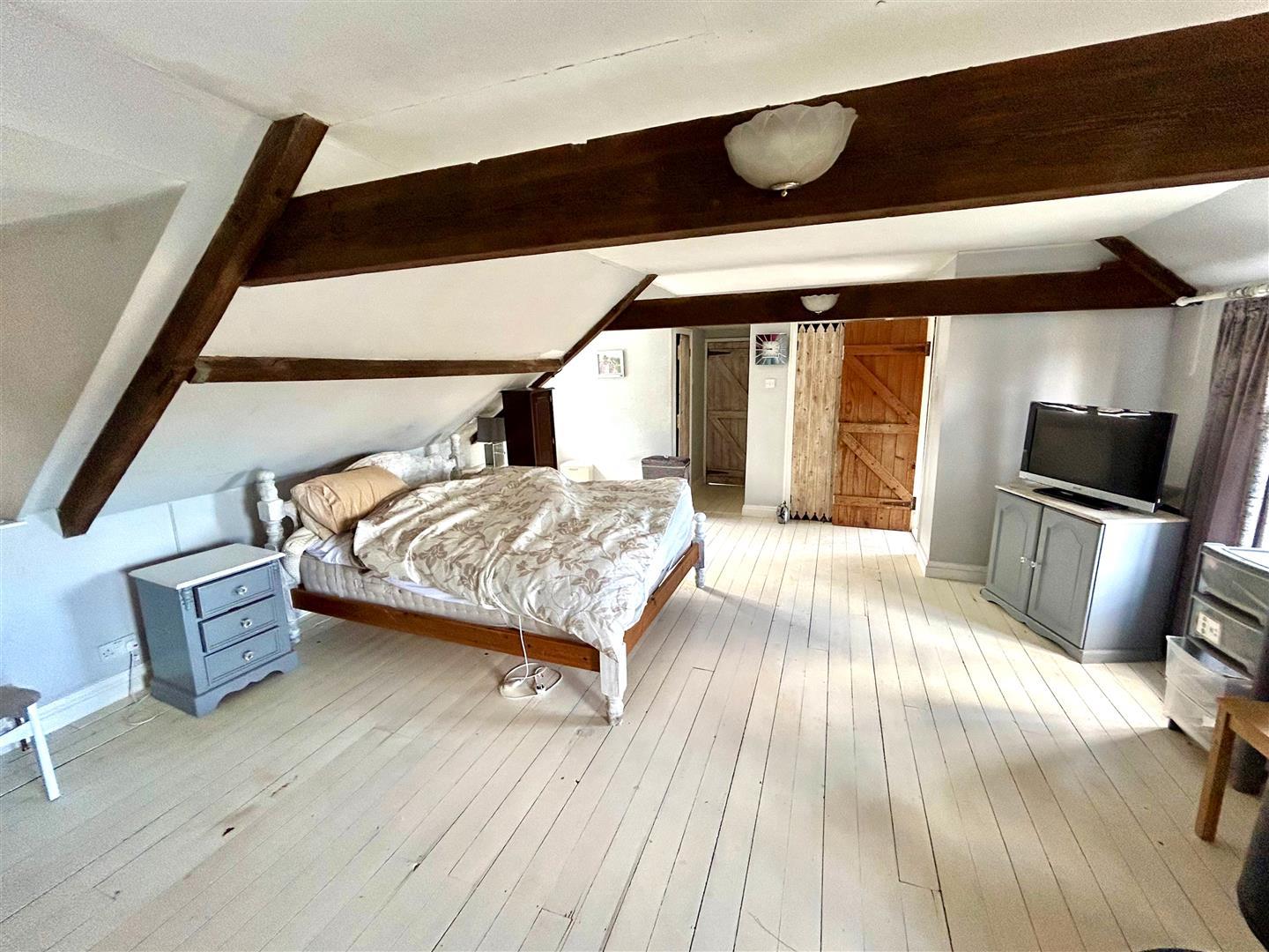 Property Image 0bf6a577-c86a-4de7-9e1d-4de4f94f85c6