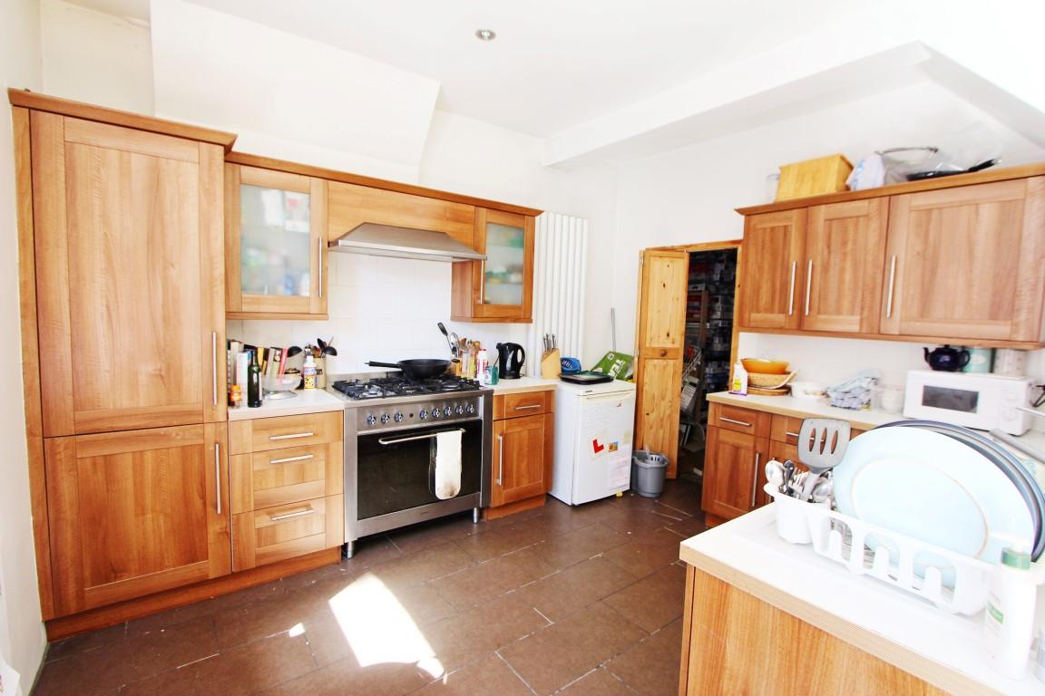 Property Image 0bf7a370-5978-4d5e-9f16-5d50c3d2a15a