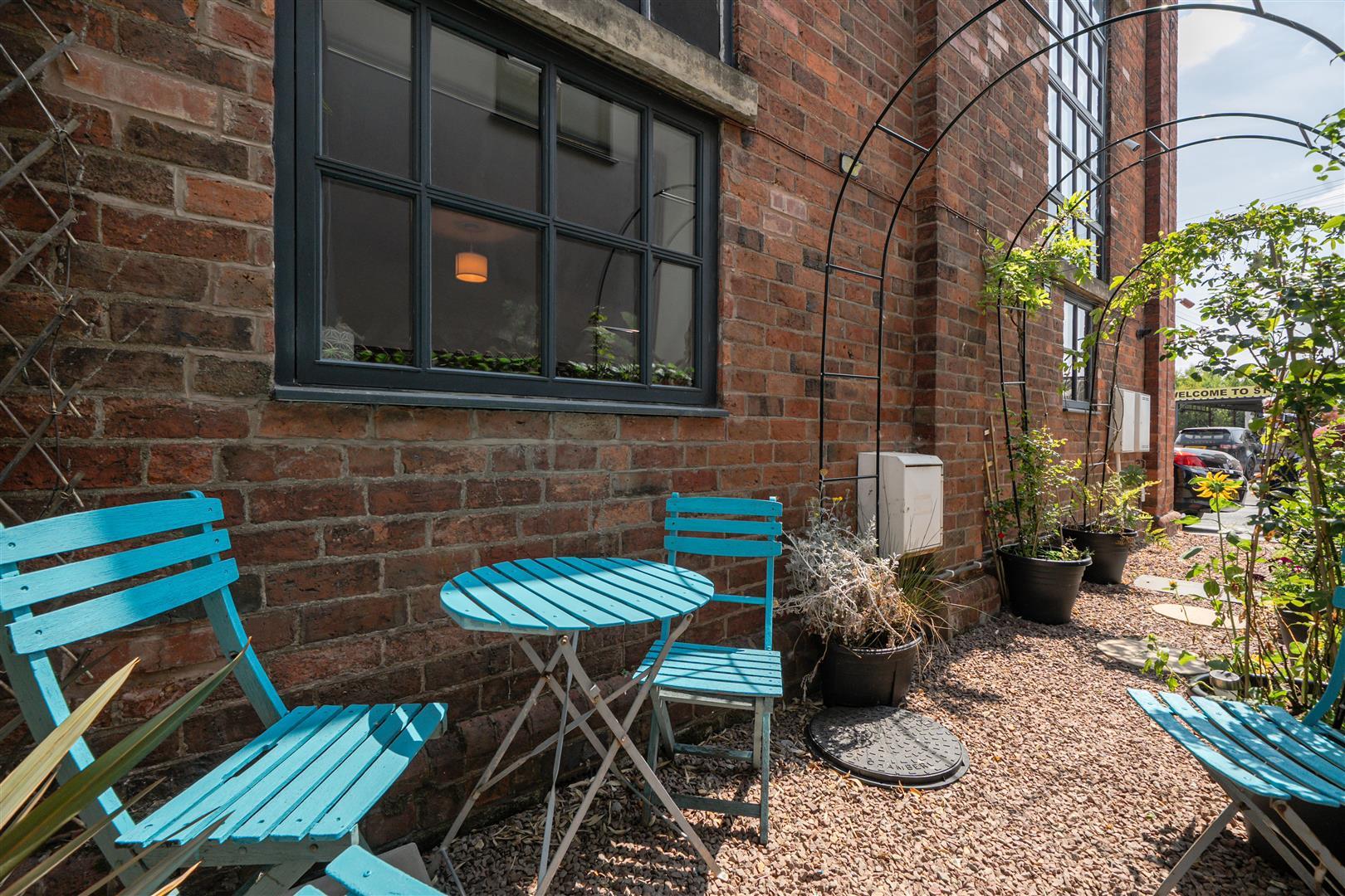 Property Image 0c03c0b0-5c11-4762-8afc-ec3ef2386d13