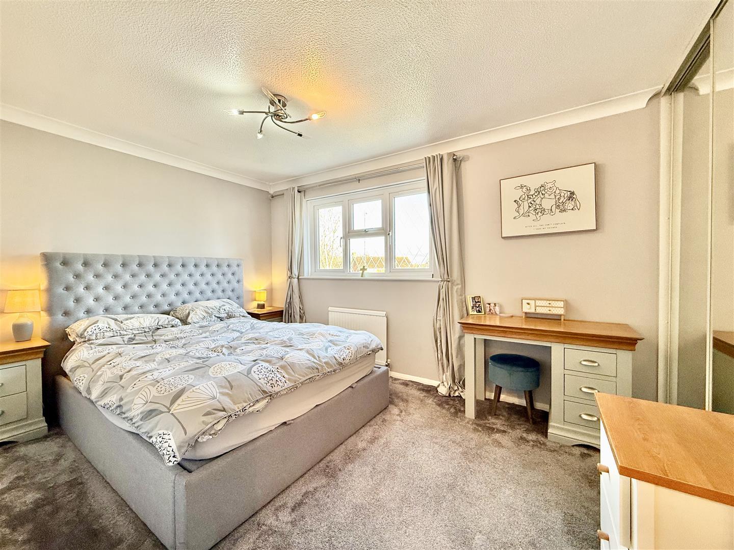 Property Image 0c055ff5-2efa-43ff-a73e-456ad01e87e3