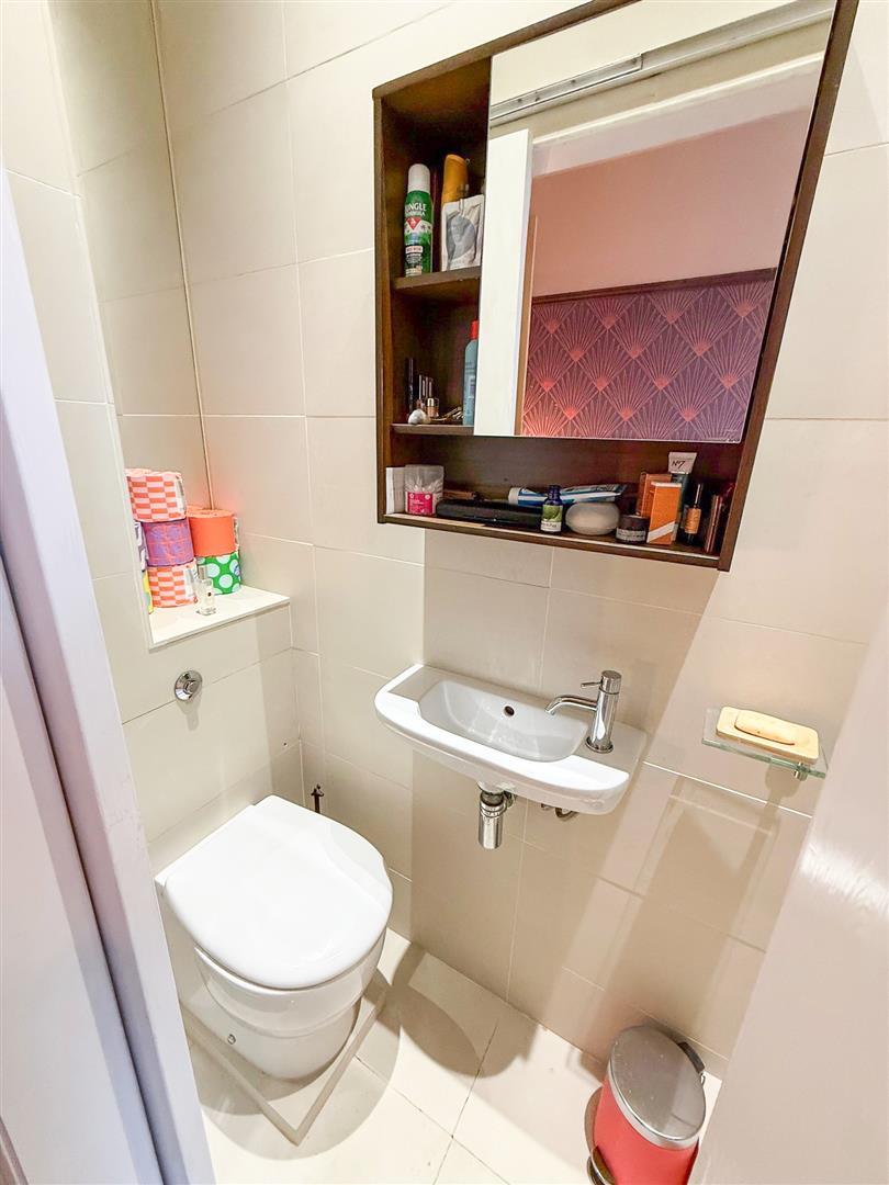 Property Image 0c068b83-c82b-4242-a514-1b7a60617df8