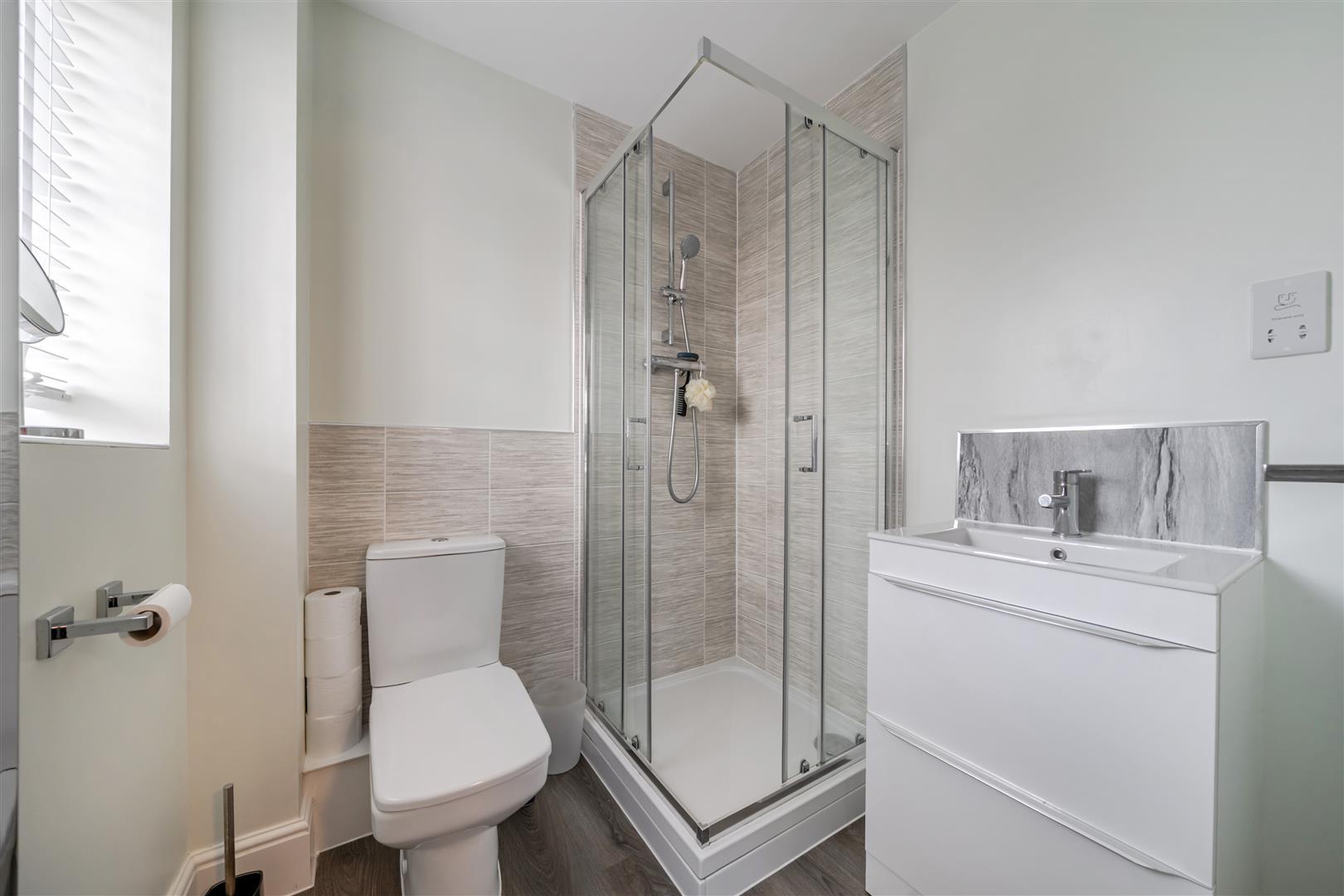 Property Image 0c08d865-129d-4020-8e45-2b277594e46d