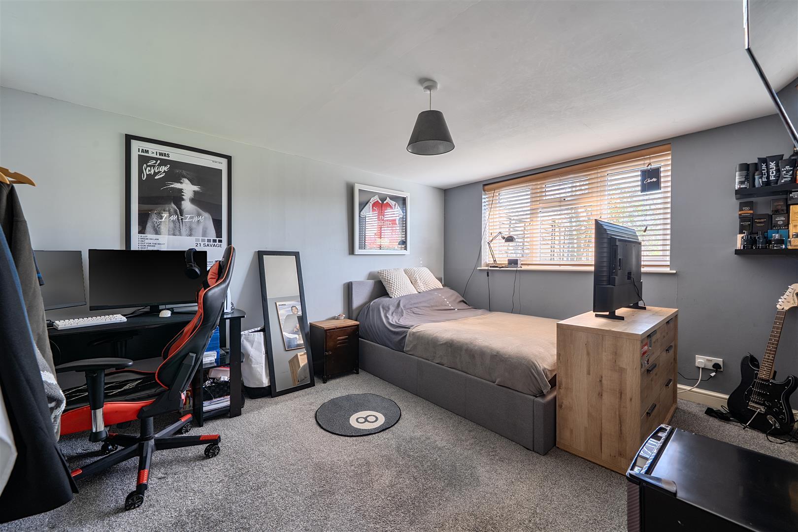 Property Image 0c13f391-6307-435e-b891-e8389b9612c0