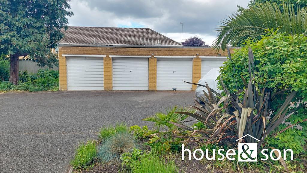 Property Image 0c39ff79-ba31-40c8-83cc-0ca130f8a9b9
