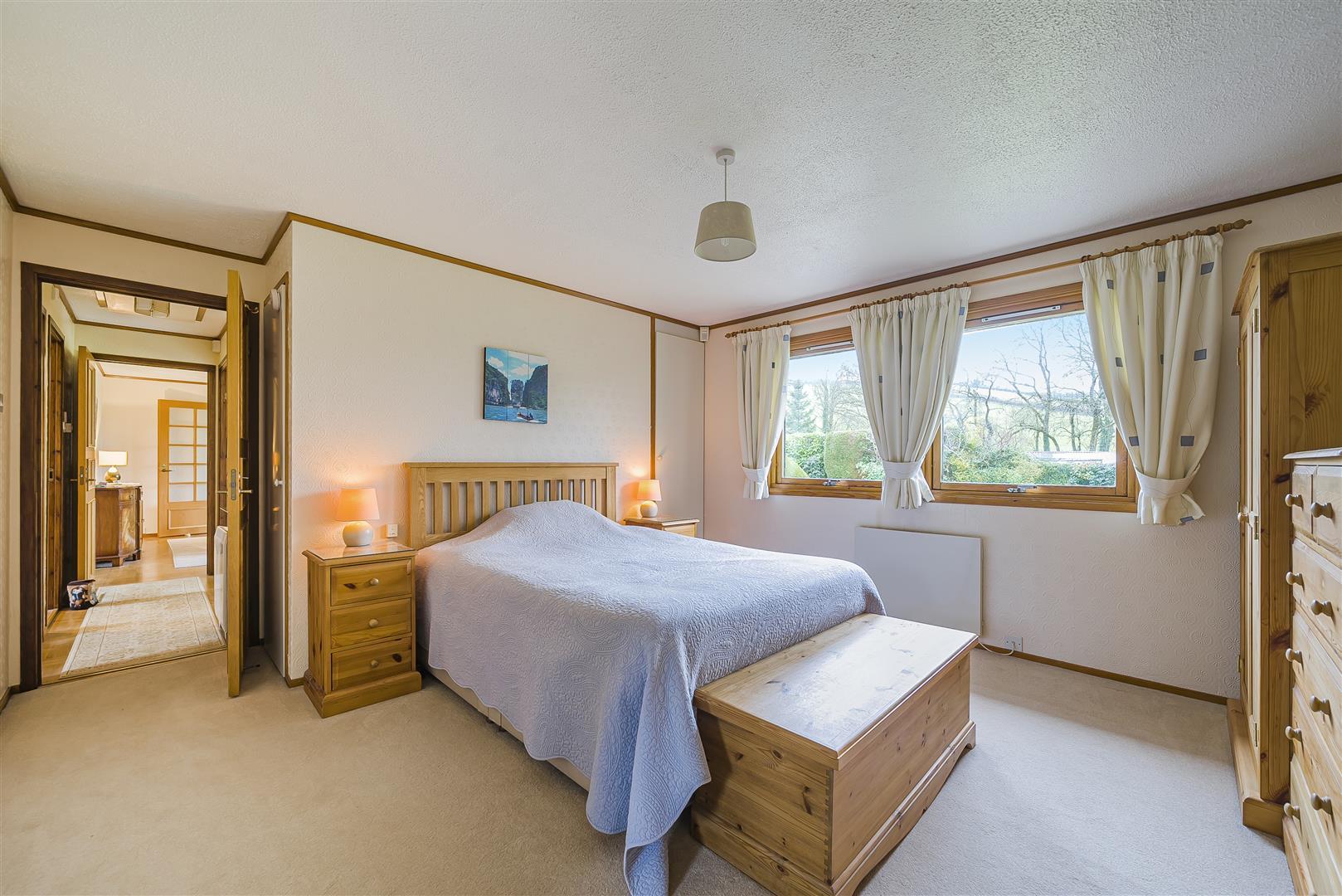 Property Image 0c43d486-a659-41c0-8b13-bc8824c7d075