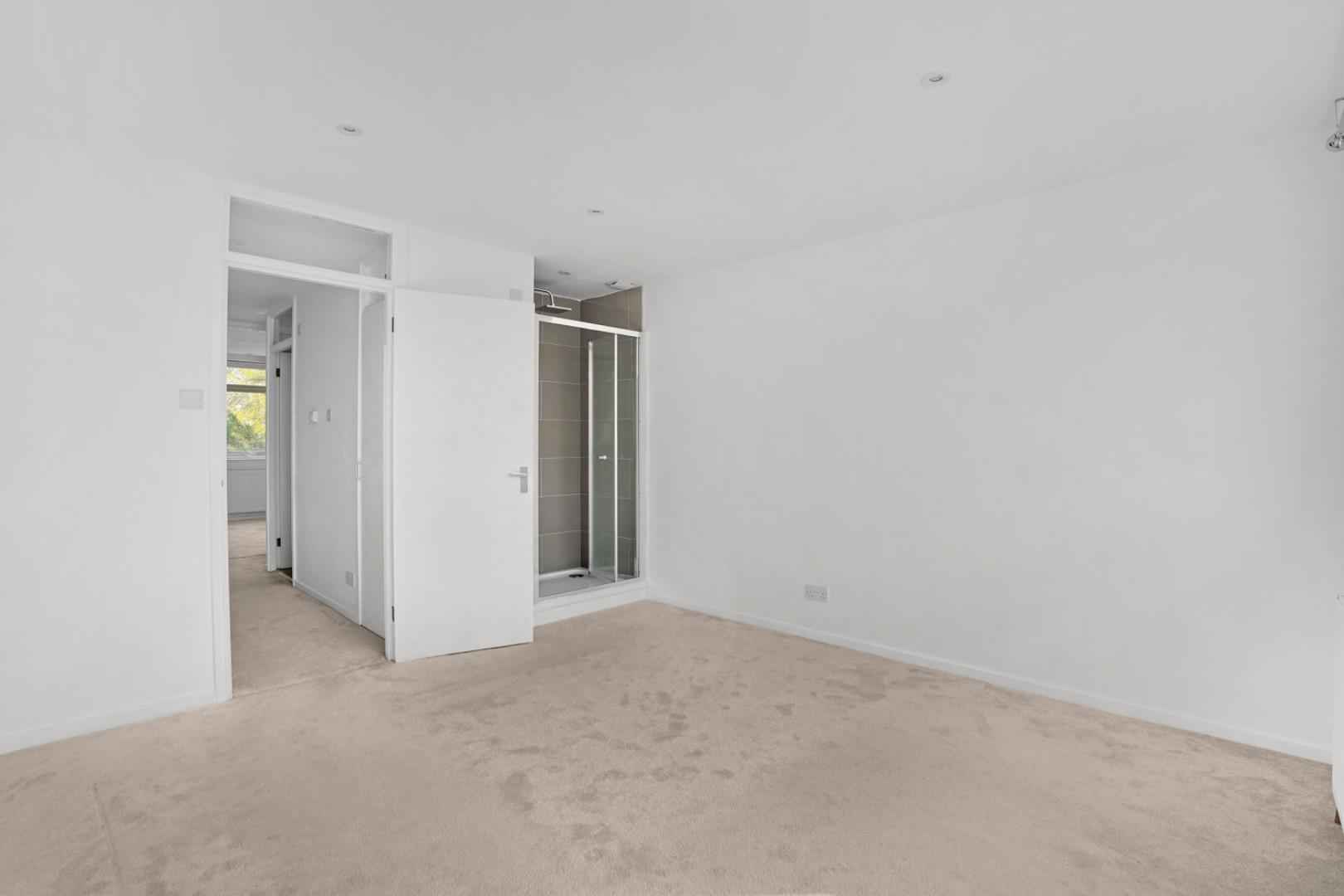 Property Image 0c48c730-6828-49bf-a951-95d073a543b4