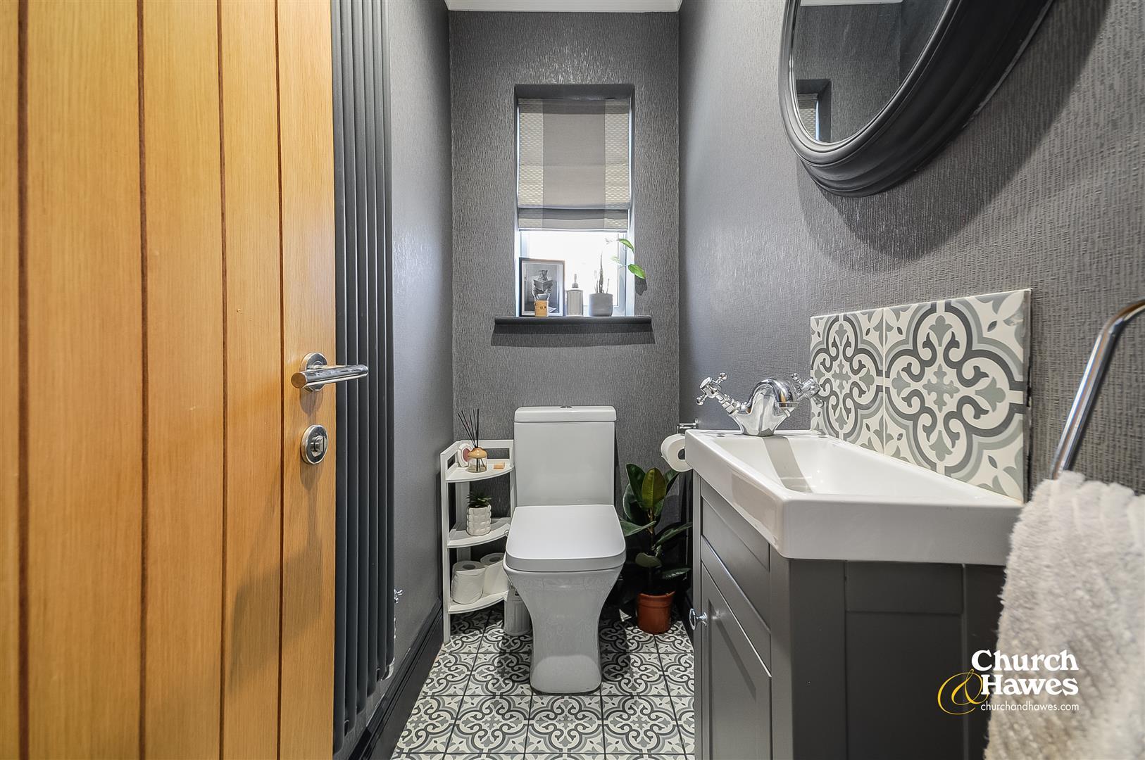 Property Image 0c4f466a-6473-4dc1-b0a4-8424cc6f4fa8