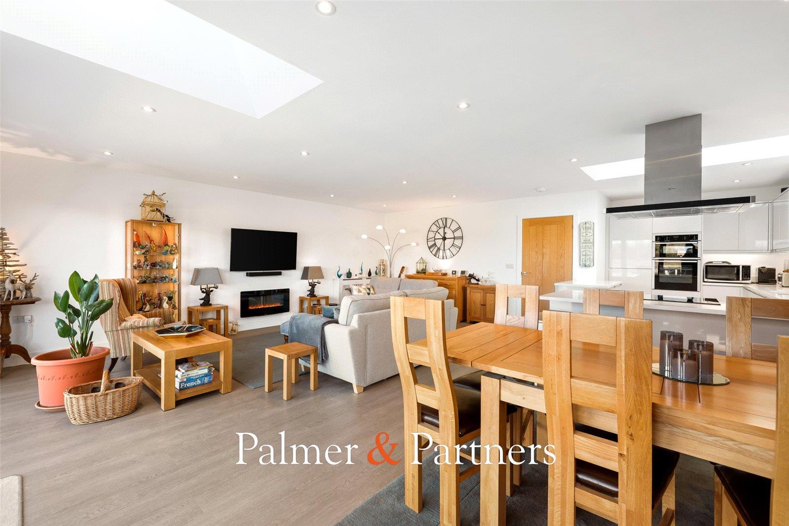 Property Image 0c4fa615-85b2-4705-9bf3-c11279c59d05