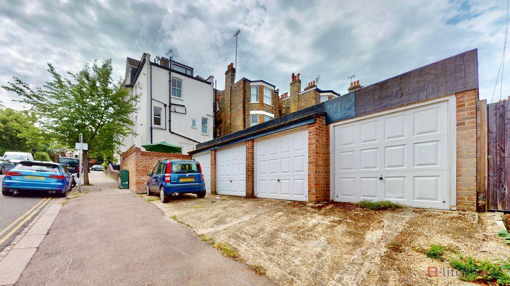 Property Image 0c51eaf9-396a-4368-821c-f15e83c6670e