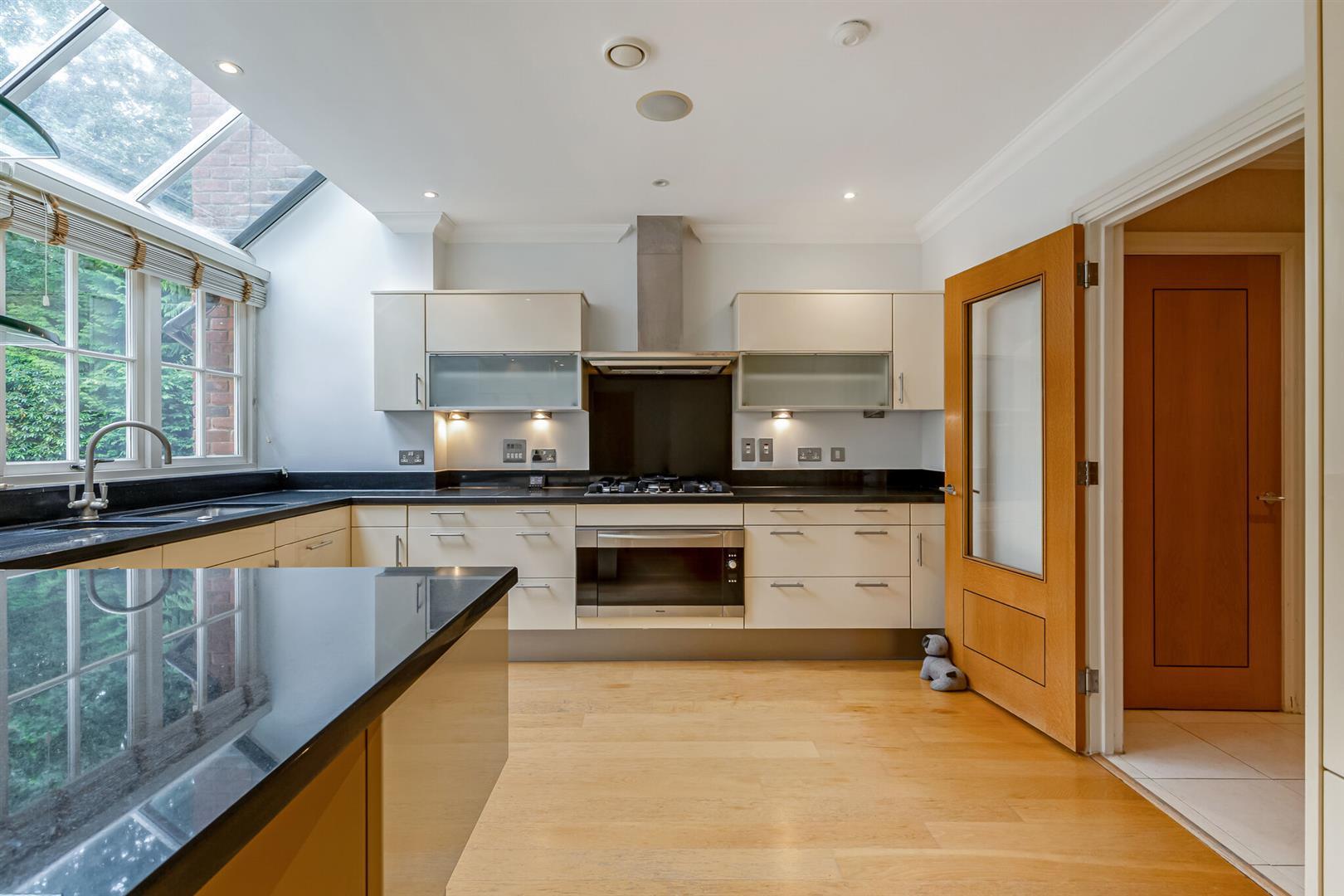 Property Image 0c52c18d-73b7-4ee3-a55e-966e0bf87150