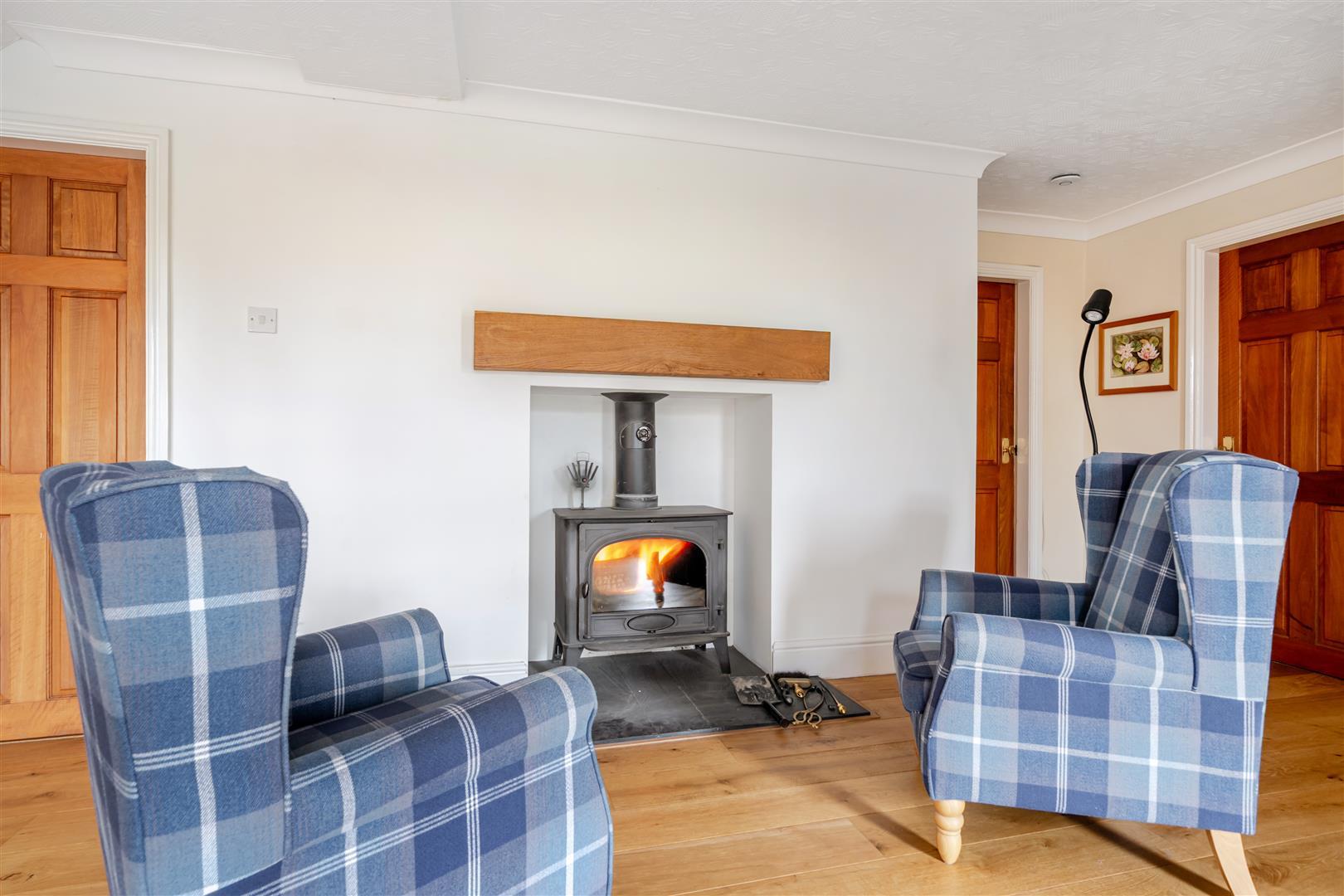 Property Image 0c6a4211-bf64-4db8-9d33-fda6cc75863f