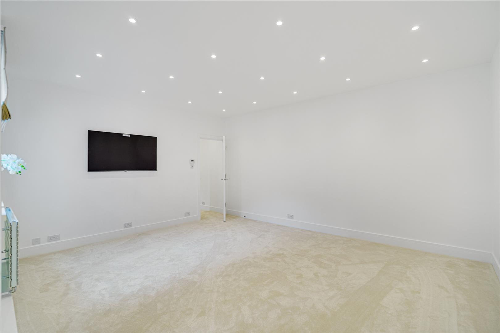 Property Image 0c6d5cdc-121d-4c77-a1f3-ae6ad35e2ceb
