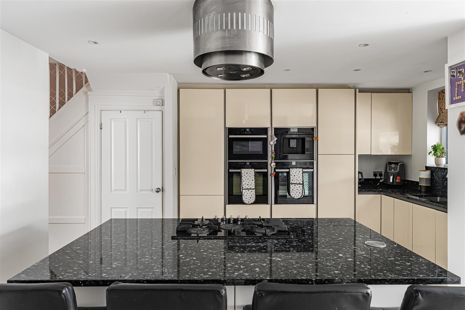 Property Image 0c810bdc-edf6-4968-935f-7283b3ed78ac