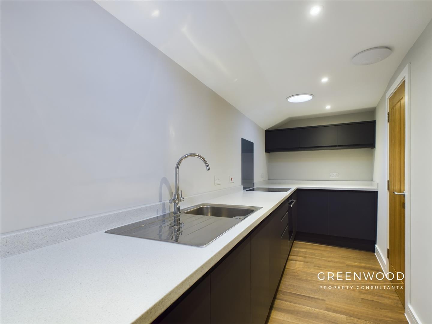 Property Image 0c85fa4d-fe60-4b62-938e-e479b17880b3