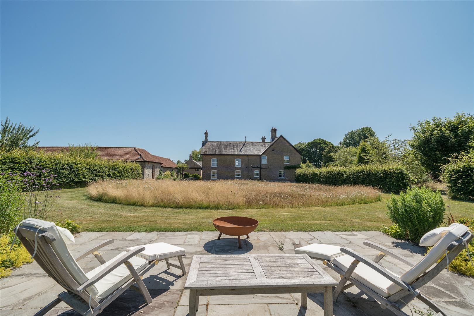 Property Image 0c8a0ef6-3c19-4091-a095-ff2ca31606c1