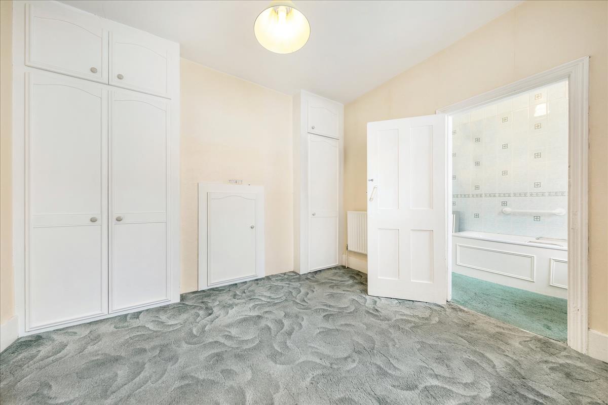 Property Image 0ca7b728-444f-4d92-8c49-ef2f61a8001a
