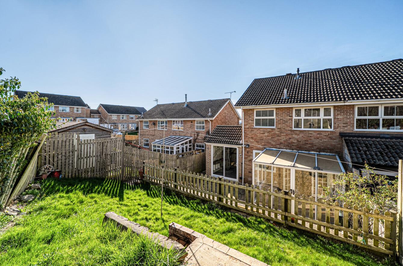 Property Image 0cb6f124-6c9b-4ce2-8fa9-23bfe4327a9a