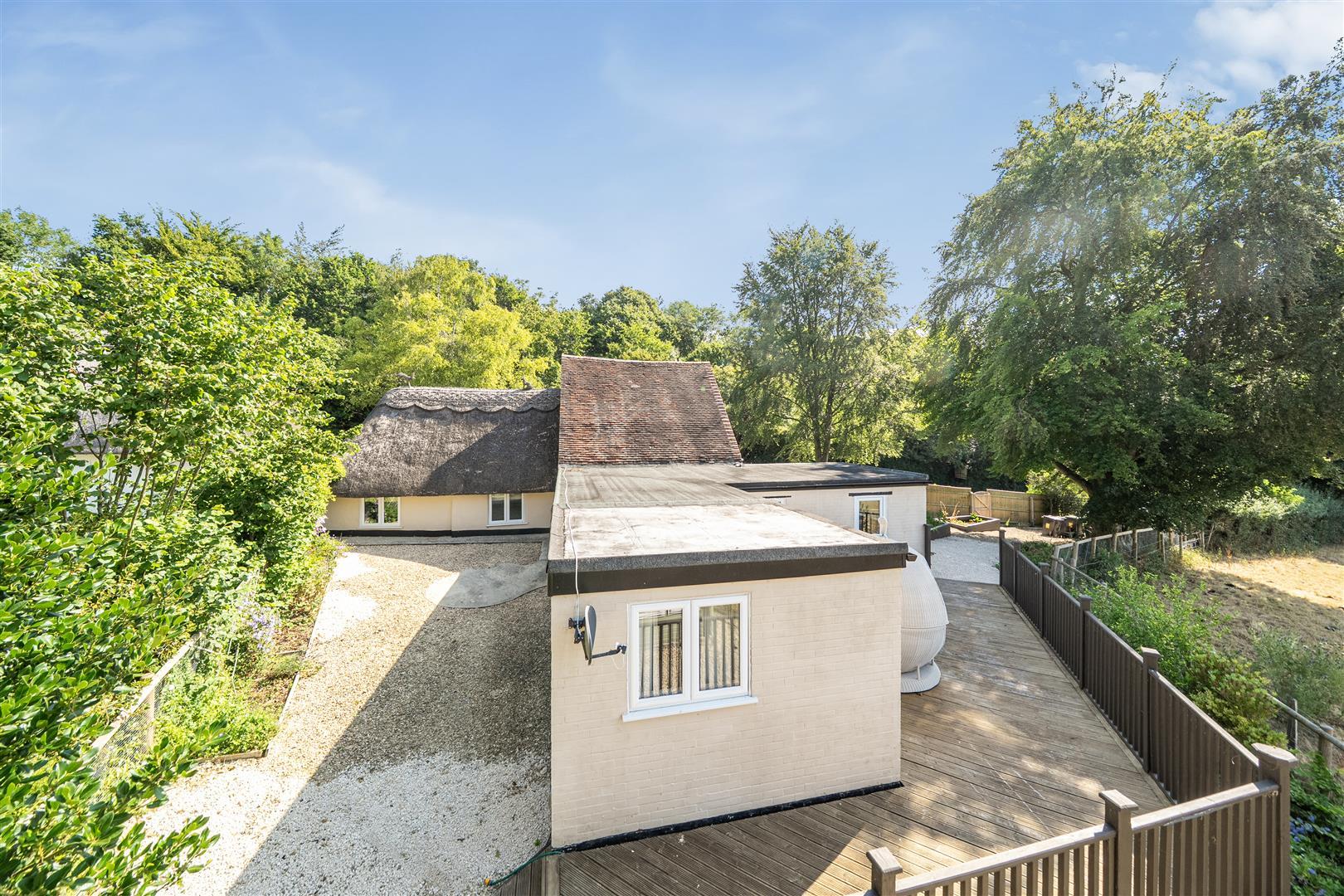 Property Image 0cb8eaff-c561-46e3-9af3-1c044b2823be