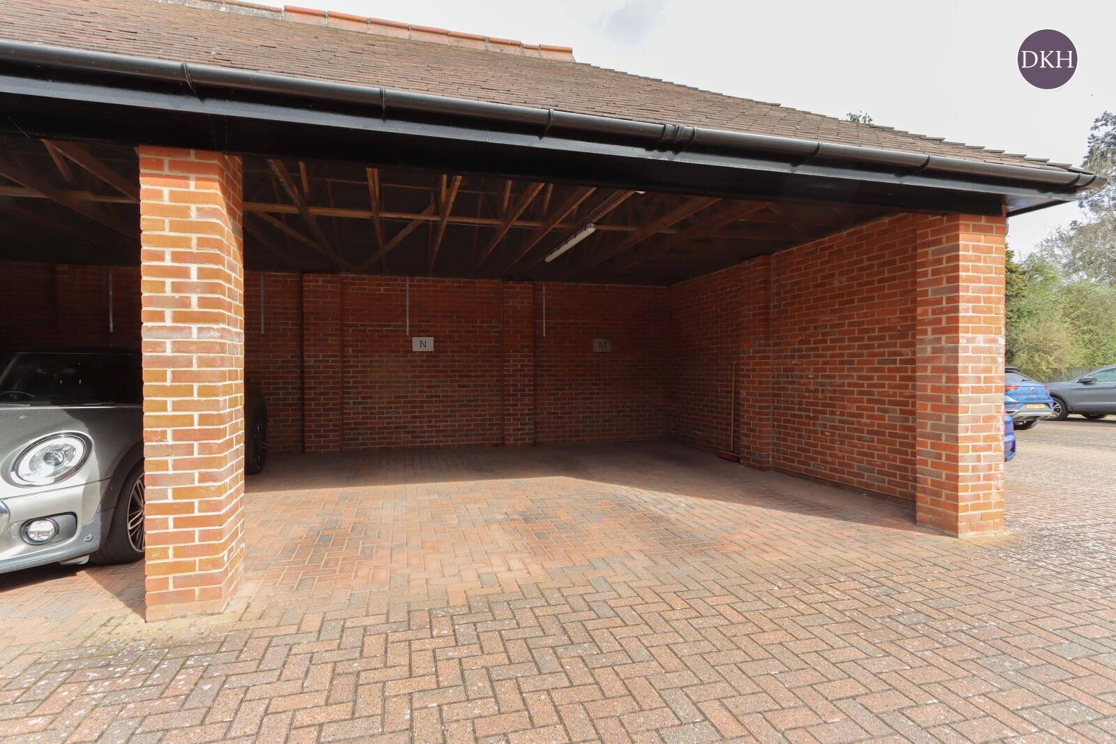 Property Image 0cc5d600-3731-48a9-9ce7-91b181b58fc5