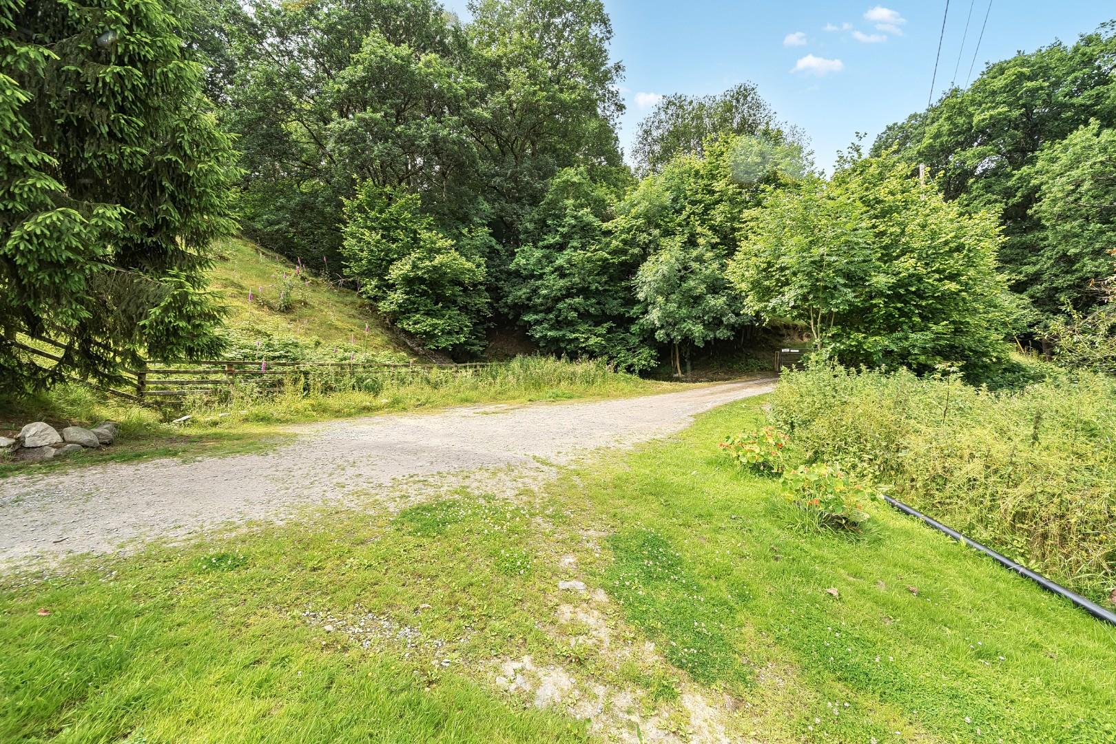 Property Image 0cc5f7cf-f042-442f-a8ae-e561c6923670