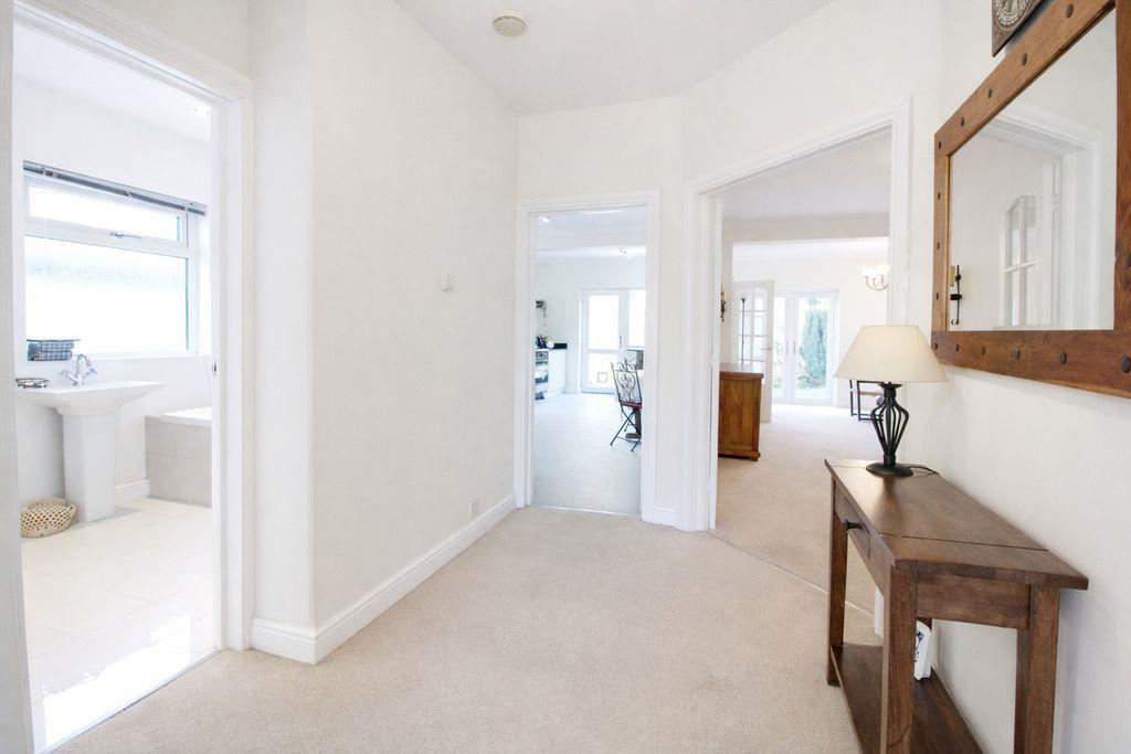 Property Image 0cd3c2ba-ab26-42c7-8ca6-588f46a532a8