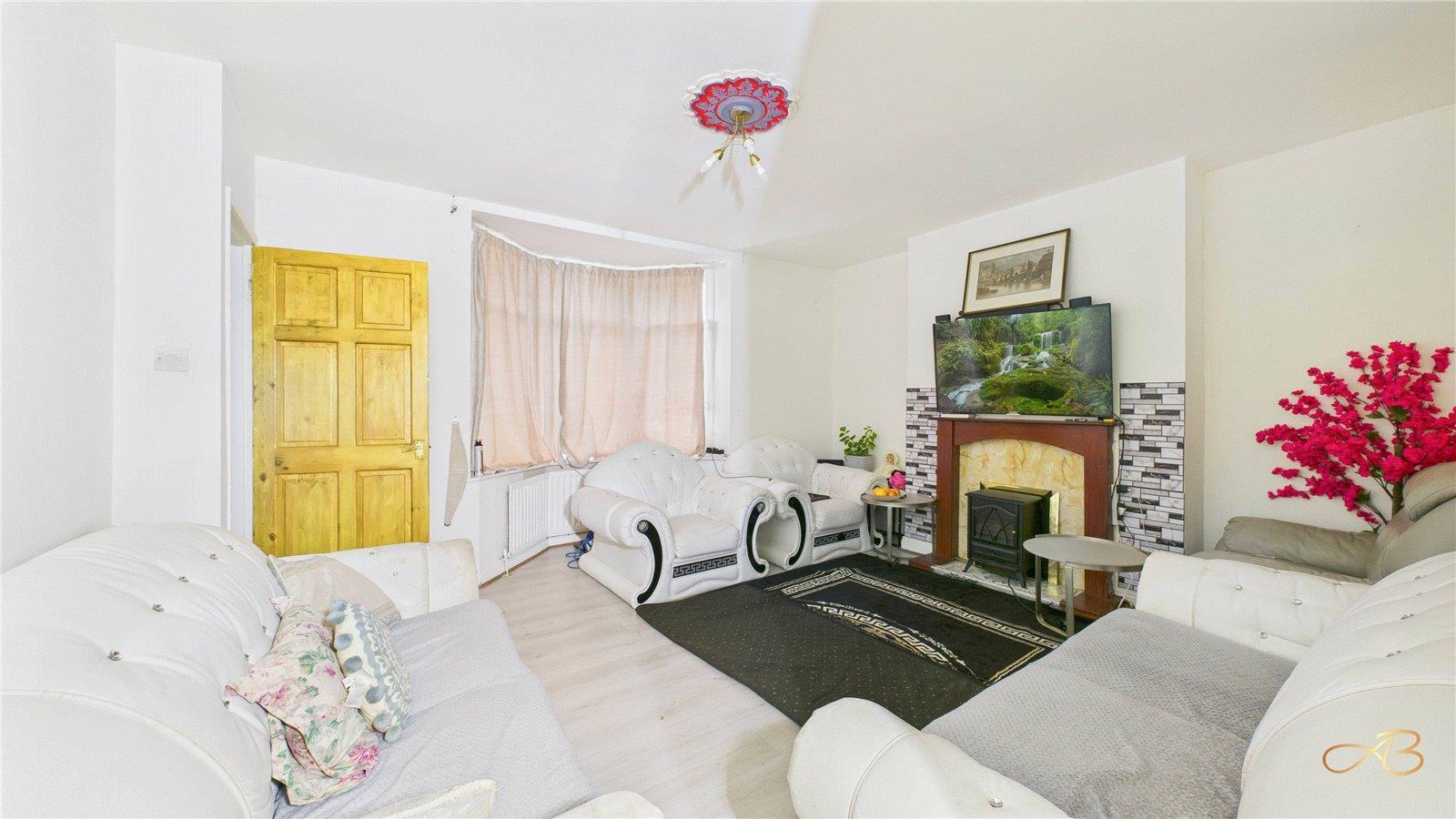 Property Image 0ce39a3b-dd72-467f-a73a-64fdbe98516b
